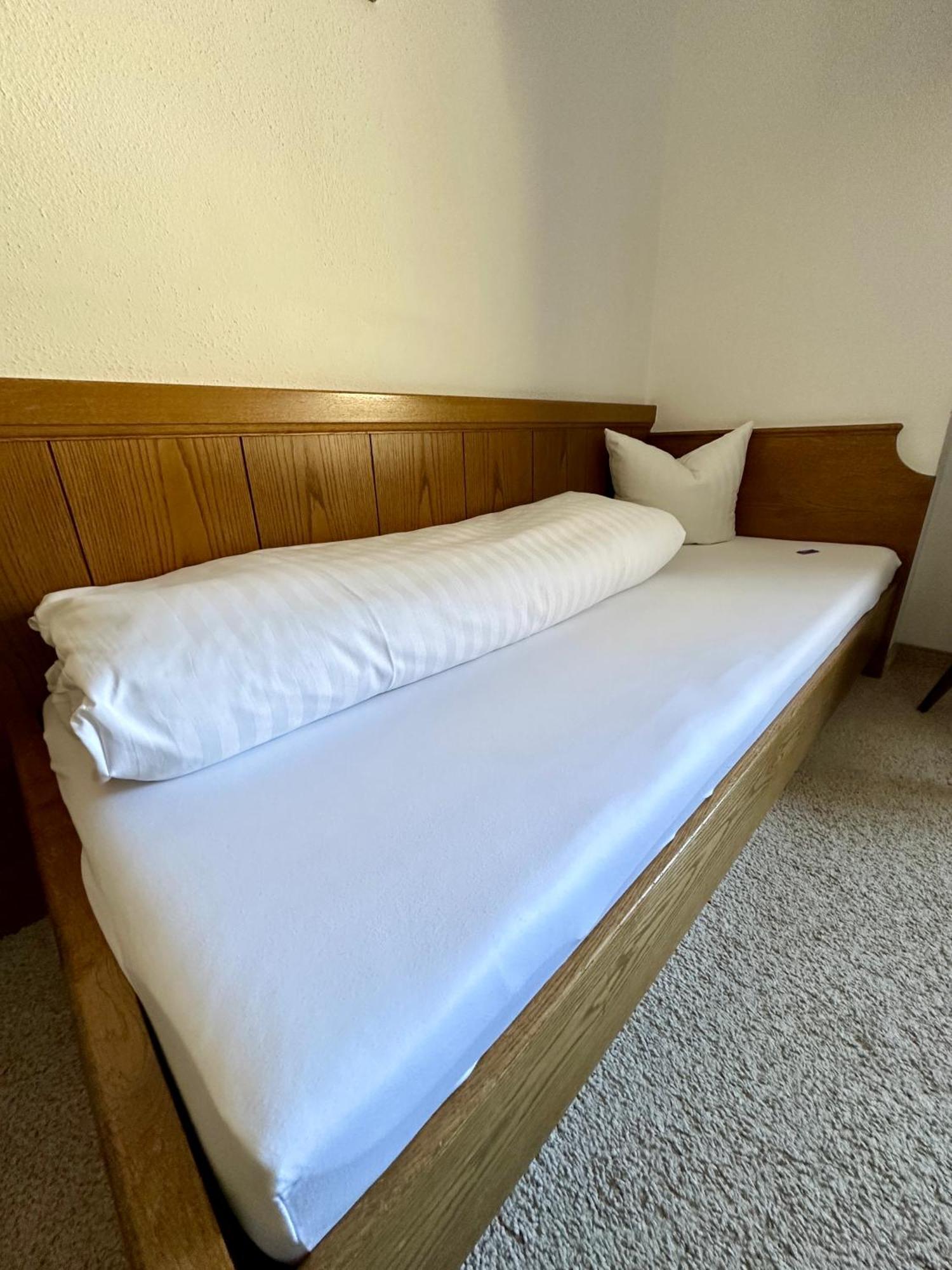 Hotel Zirbenhof Sankt Leonhard im Pitztal Phòng bức ảnh